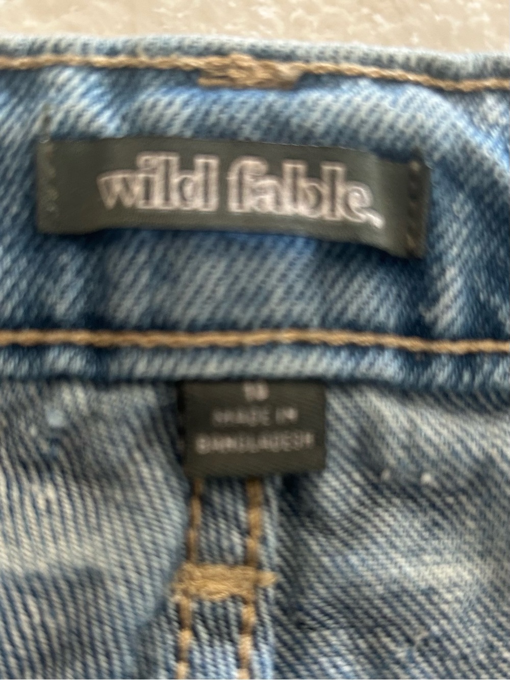 Wild Fable Y2K Grunge Distressed Longline Denim Shorts Size 12 - Picture 2 of 11
